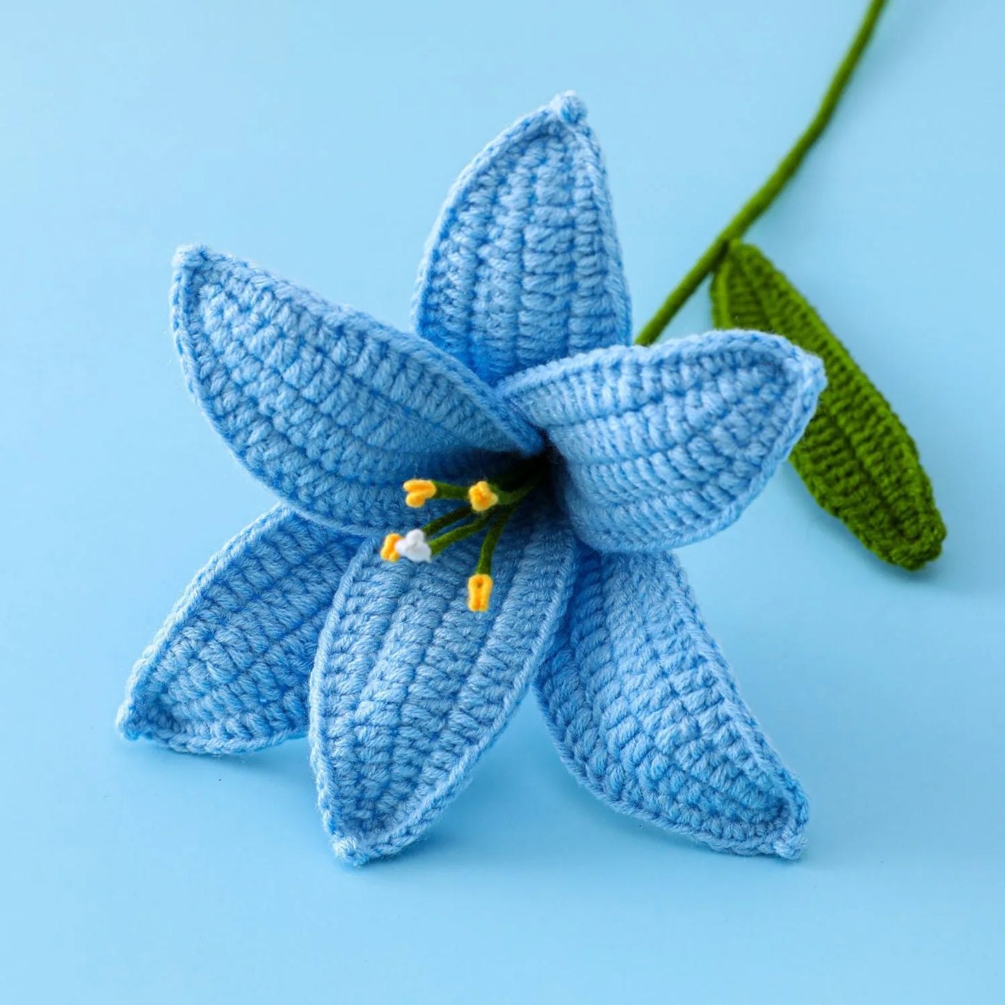 Lys en crochet – Pièce unique faite main